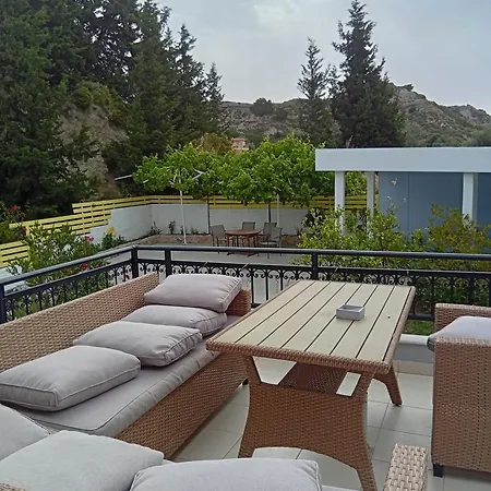 Seascape Village Apartment