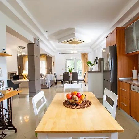 Seascape Village - Spacious 3-bed With Private Garden And Parking Apartamento