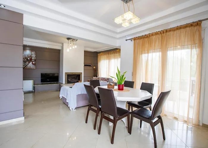 Seascape Village - Spacious 3-bed With Private Garden And Parking Apartamento *