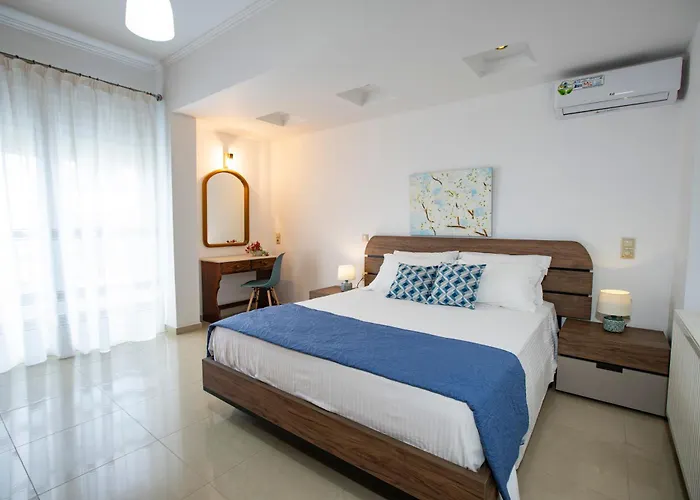 Apartamento Seascape Village - Spacious 3-bed With Private Garden And Parking